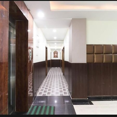 Mng Hotel Heritage Villa Kanpur Buitenkant foto
